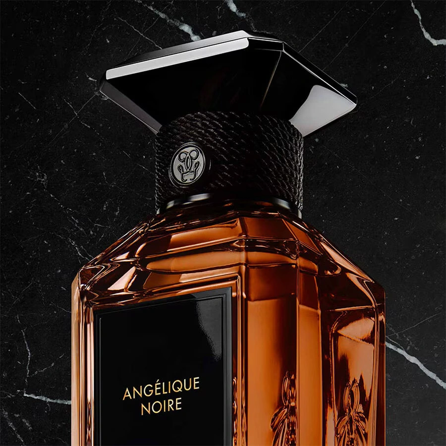 L’ART & LA MATIÈRE ANGÉLIQUE NOIRE – EAU DE PARFUM 5 L’ART & LA MATIÈRE ANGÉLIQUE NOIRE – EAU DE PARFUM